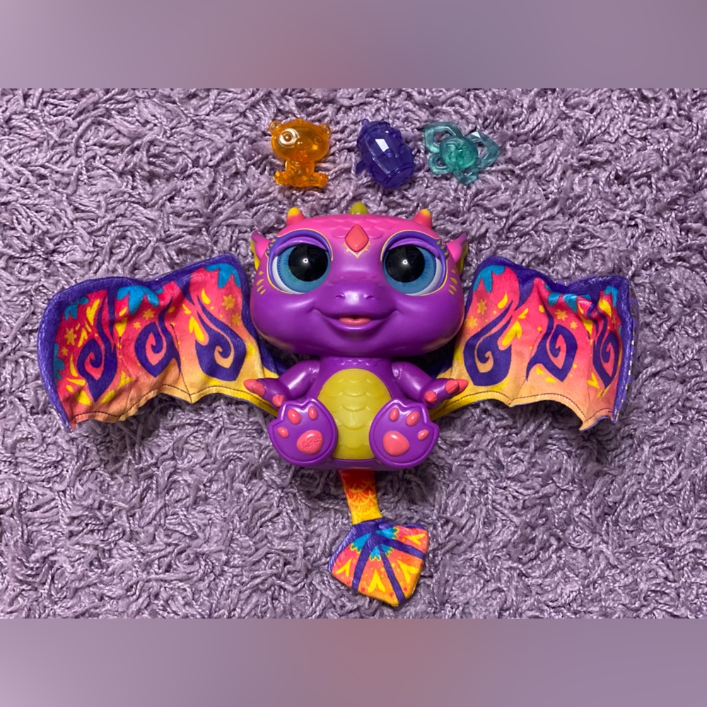 FurReal Friends Moodwings Baby Dragon Interactive Pet Toy